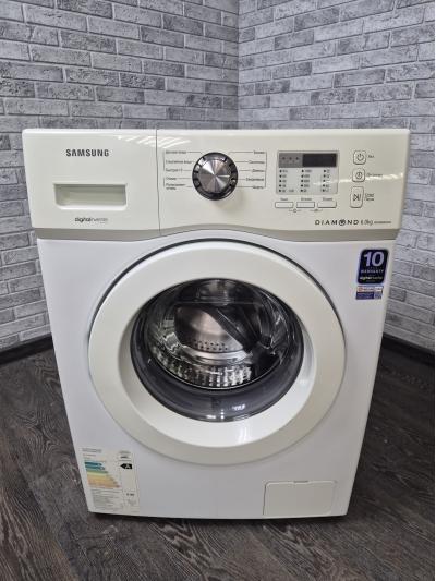 Стиральная машина SAMSUNG WF600B0BCWQ